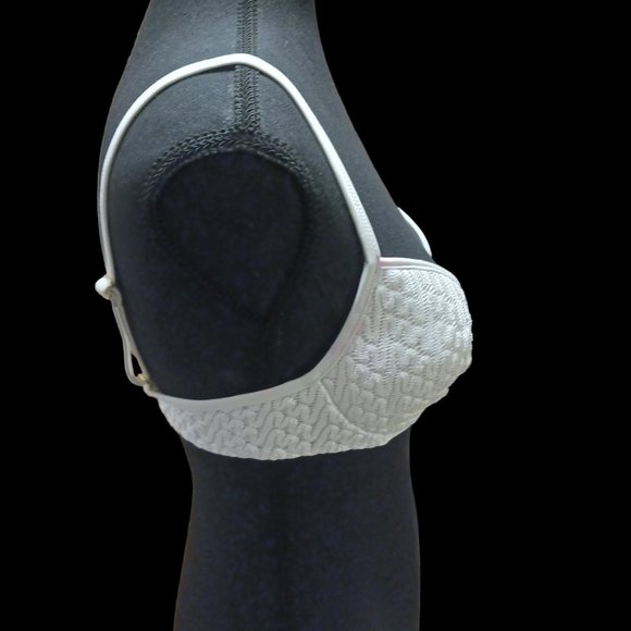 Victoria's Secret Crochet Padded Push Up White Bikini Top Size 34C - Picture 5 of 13